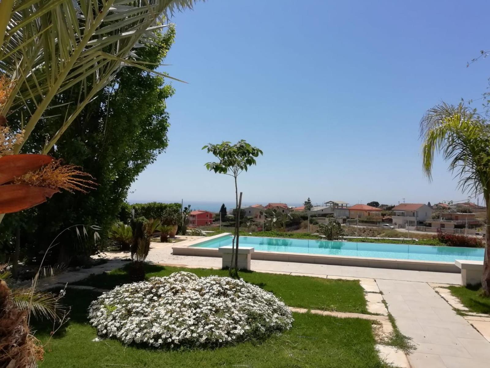 Villa Eleonora Marina di Ragusa Buitenkant foto