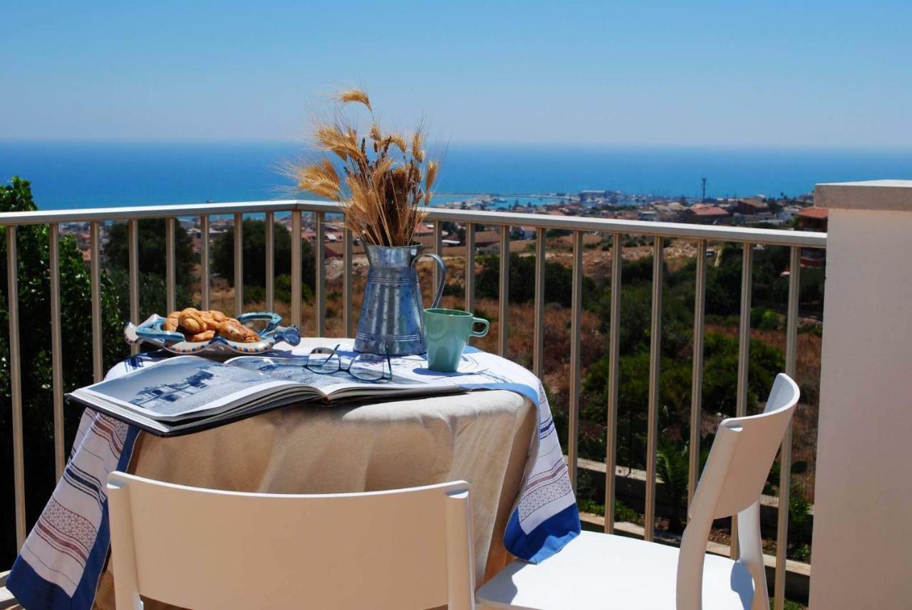 Villa Eleonora Marina di Ragusa Buitenkant foto