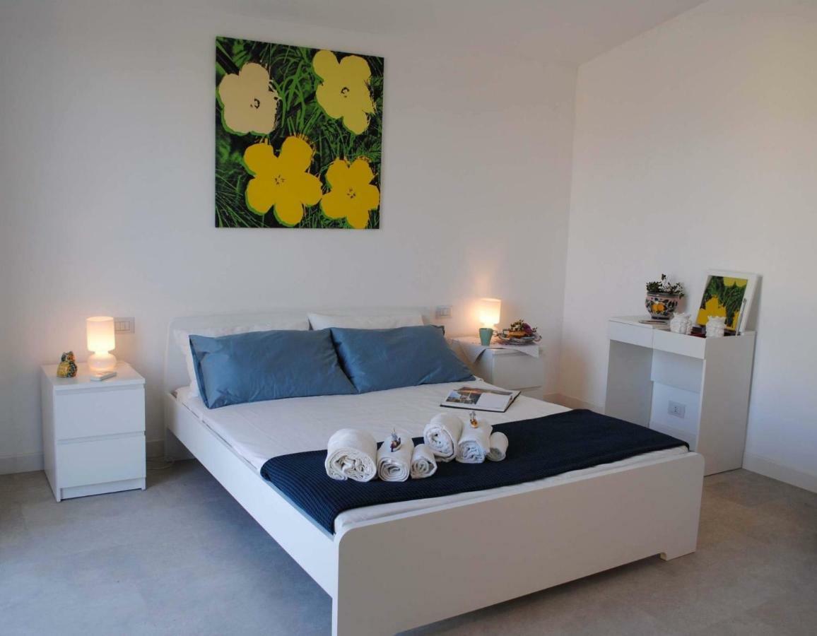 Villa Eleonora Marina di Ragusa Buitenkant foto