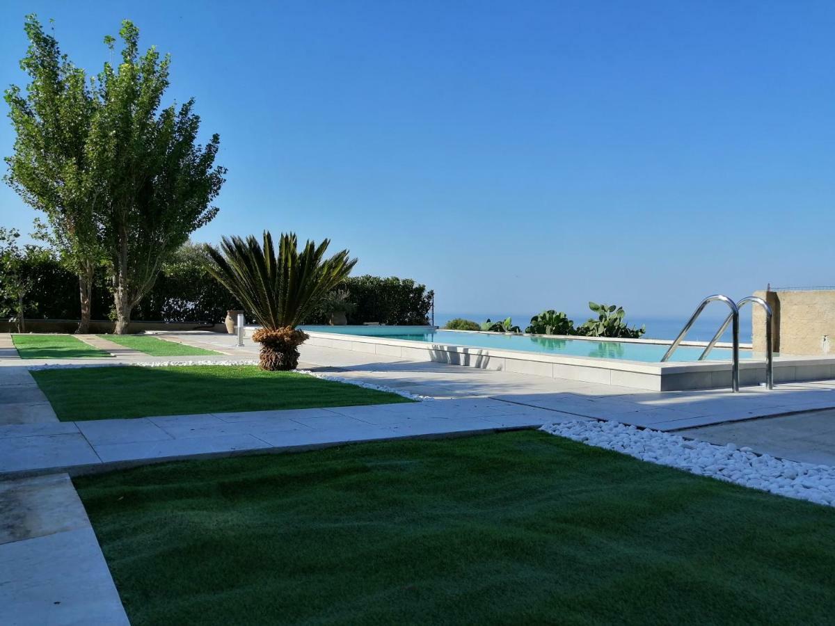 Villa Eleonora Marina di Ragusa Buitenkant foto