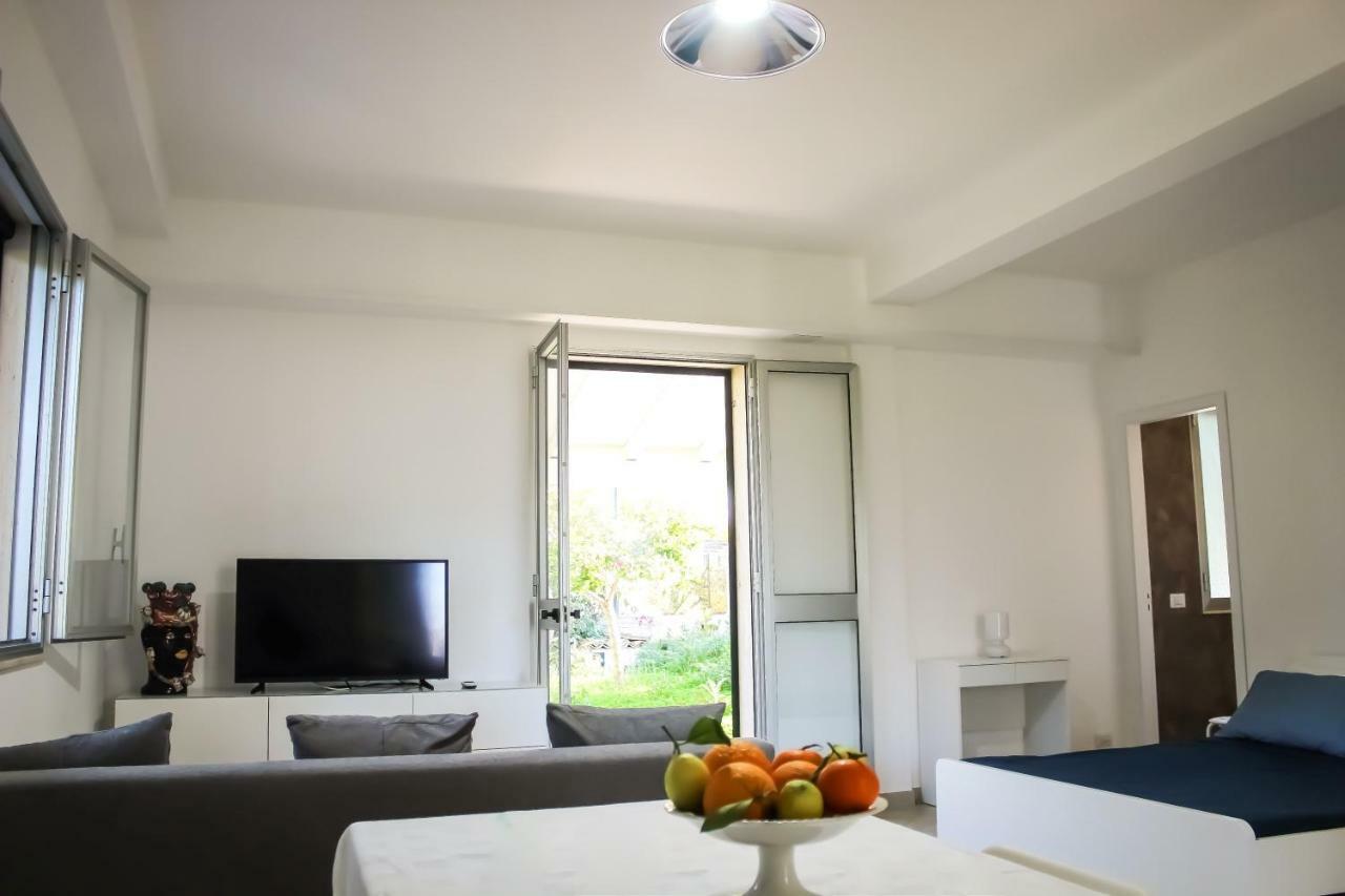 Villa Eleonora Marina di Ragusa Buitenkant foto