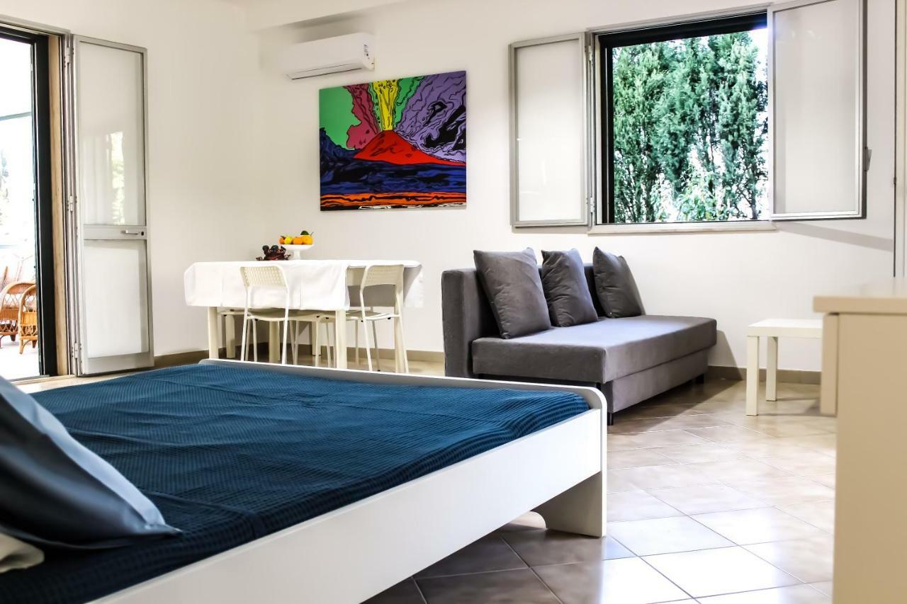Villa Eleonora Marina di Ragusa Buitenkant foto