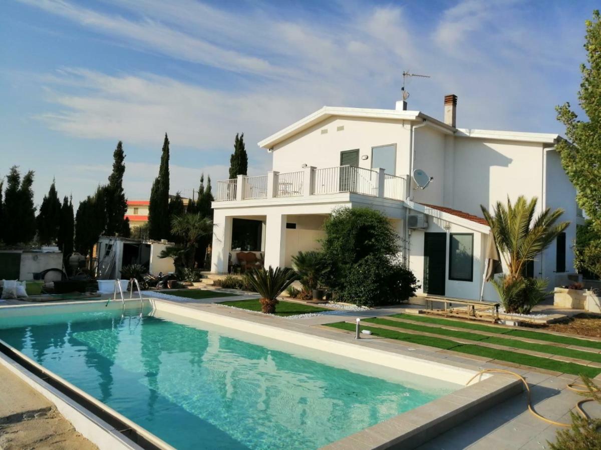 Villa Eleonora Marina di Ragusa Buitenkant foto